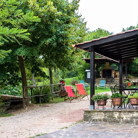 Farm Agriturismo Semidimela Губбио