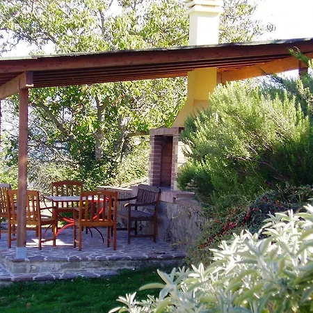 Farm Agriturismo Semidimela Губбио